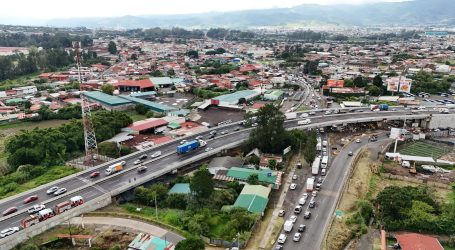 Habilitado tránsito vehicular sobre el paso elevado de Taras